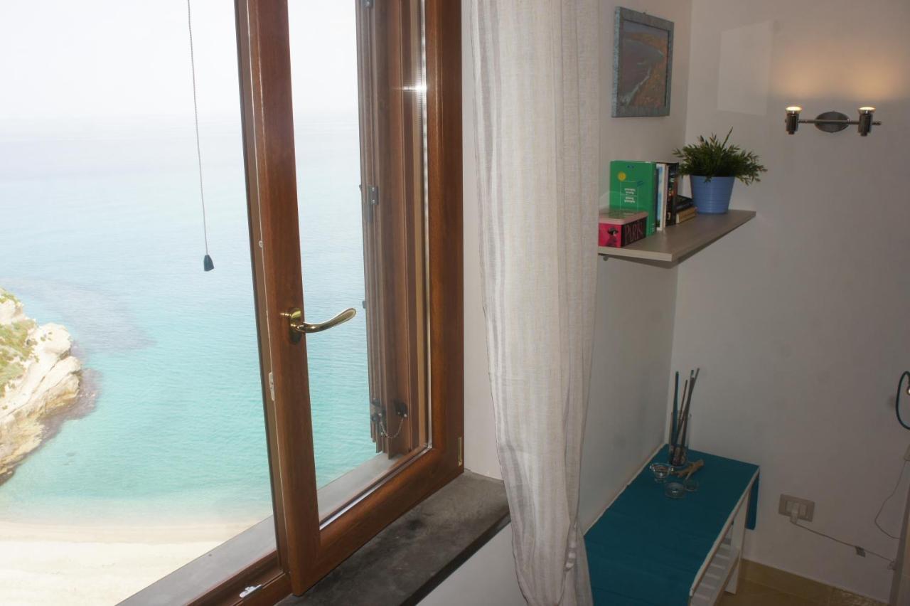 Bluemind Aparthotel โตรเปอา ภายนอก รูปภาพ