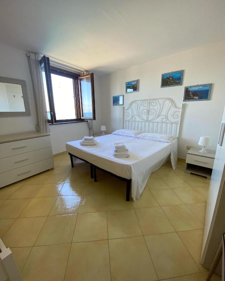 Bluemind Aparthotel โตรเปอา ภายนอก รูปภาพ